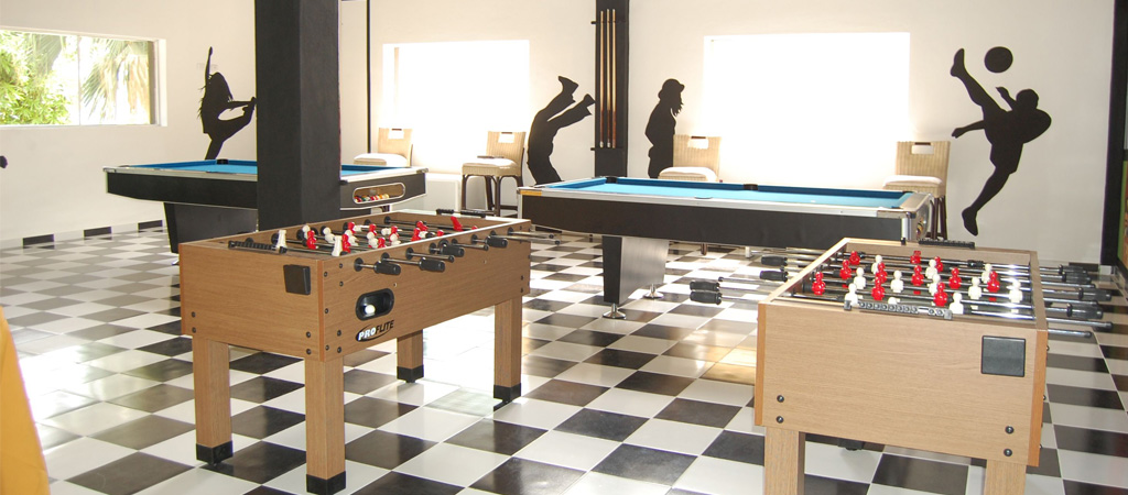 Black&White Junior Club